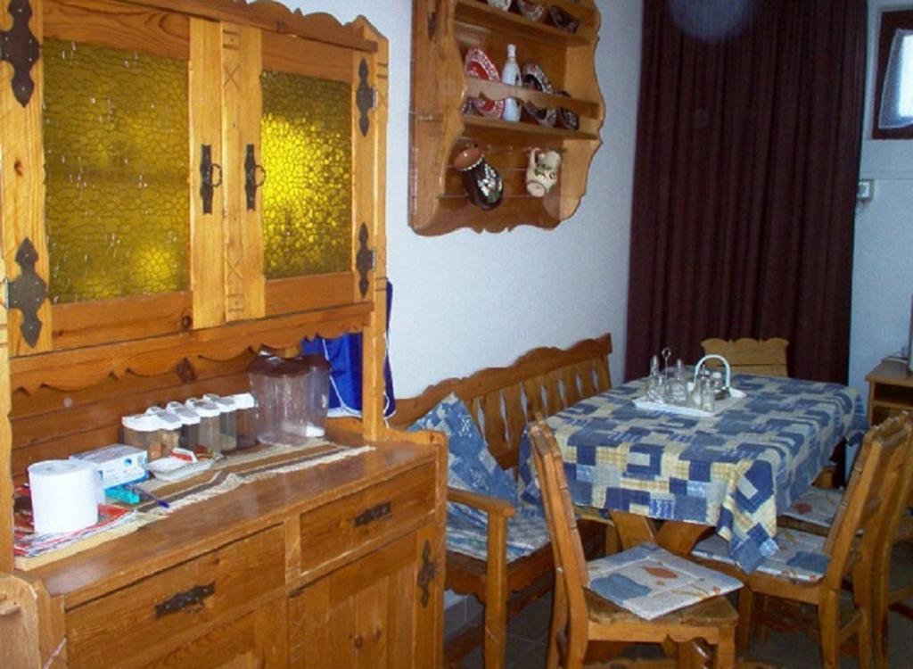 Sarkadi Apartman Hajduszoboszlo Exterior photo