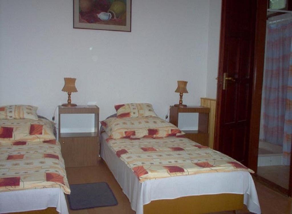 Sarkadi Apartman Hajduszoboszlo Exterior photo