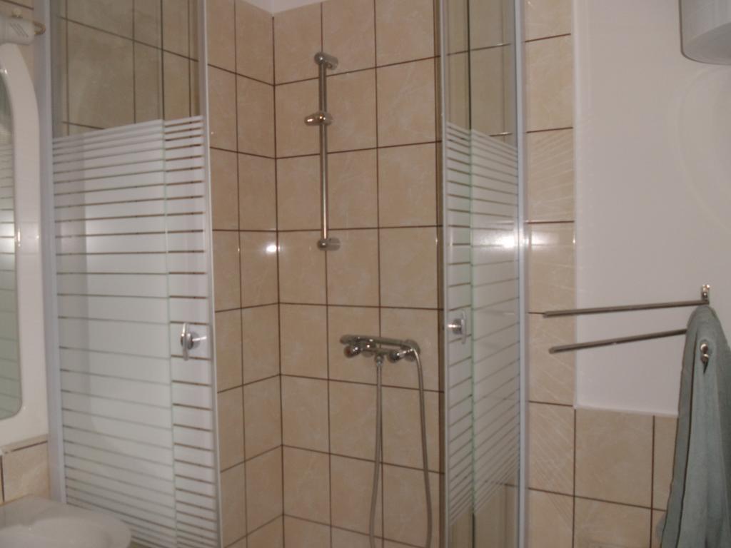 Sarkadi Apartman Hajduszoboszlo Exterior photo
